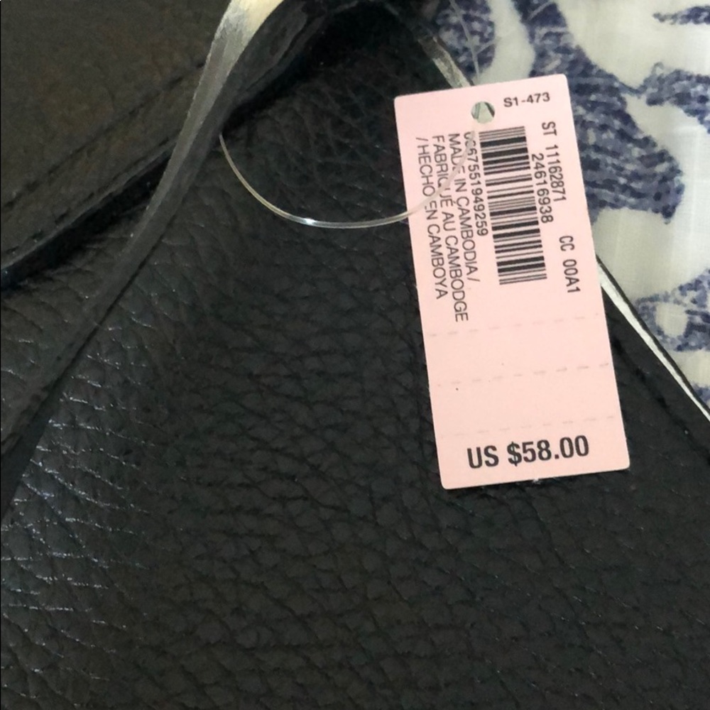 Victoria’s Secret Tote - Picture 6 of 6
